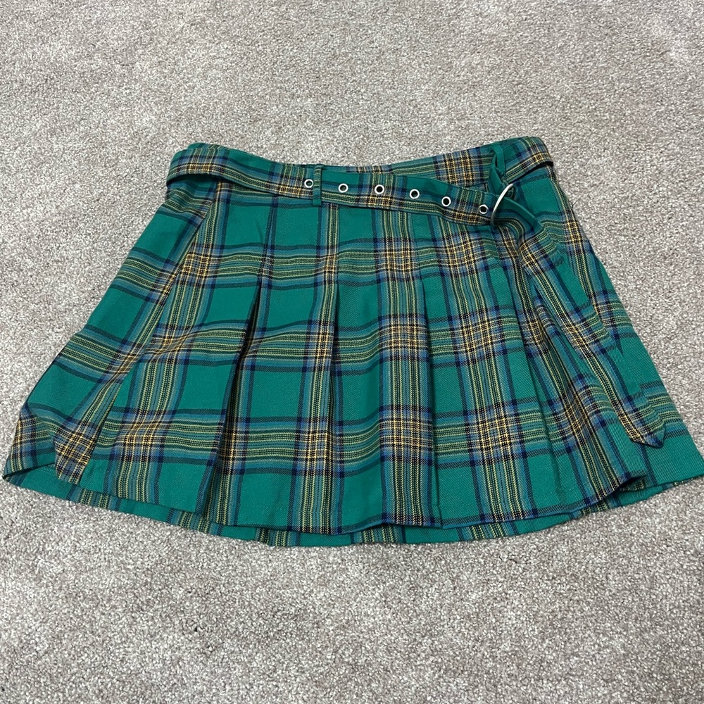 Almost famous M skirt